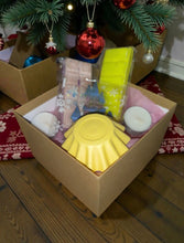 Load image into Gallery viewer, Gift Bag/ Hamper Filled
